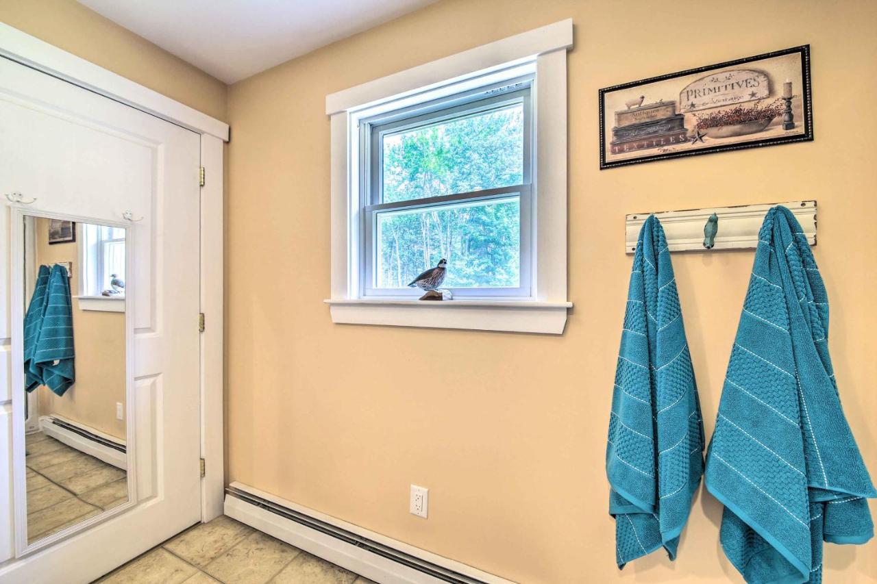 Hidden Gem Cottage Near Blue Hill Peninsula Brooklin エクステリア 写真